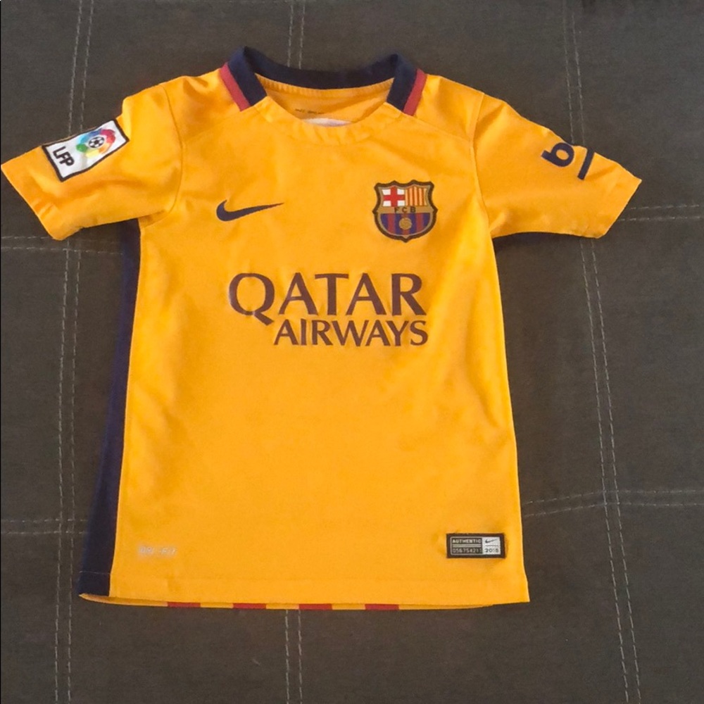 XS DRI FIT Barcelona Messi  Soccer Jersey